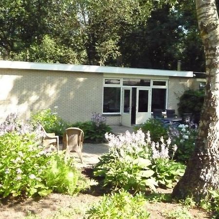 Luxe Recreatiebungalow Зелхем Екстериор снимка